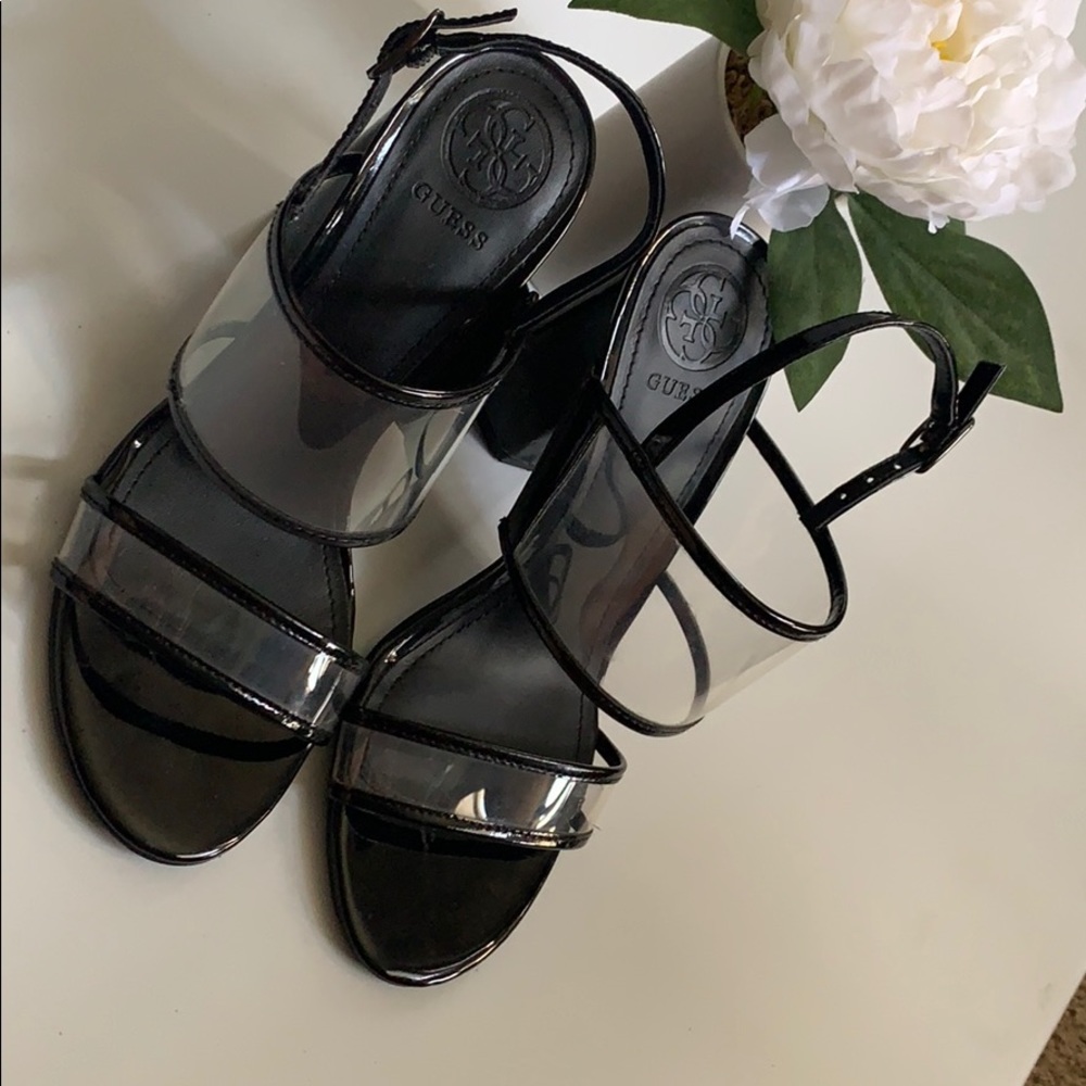 GUESS HEELS 👠